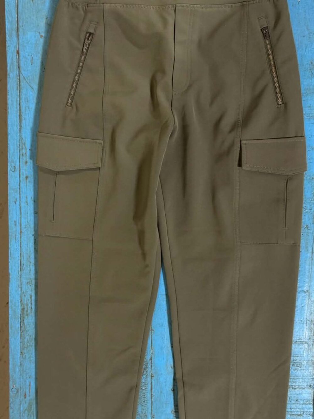 ATHLETA Endless Cargo High Rise Jogger Pant | Olive Branch Color, Women's size10